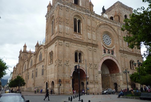 046 Cuenca New Cathedral 5th Feb 2012.jpg